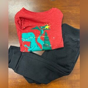 Boy’s 2T two-piece Dinosaur Christmas outfit red shirt black pants